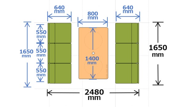 テーブルとソファの間はそれぞれ200mm空けてあります。